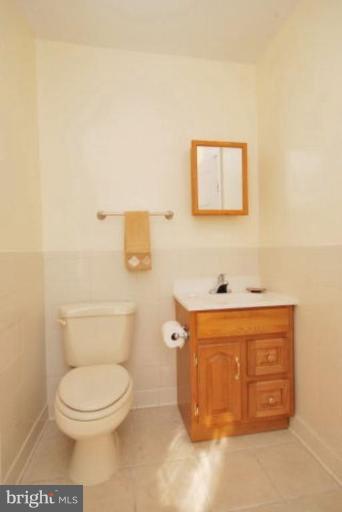 5707 Landover Road Hyattsville, MD 20784 - Photo 21 of 30 Bath #1