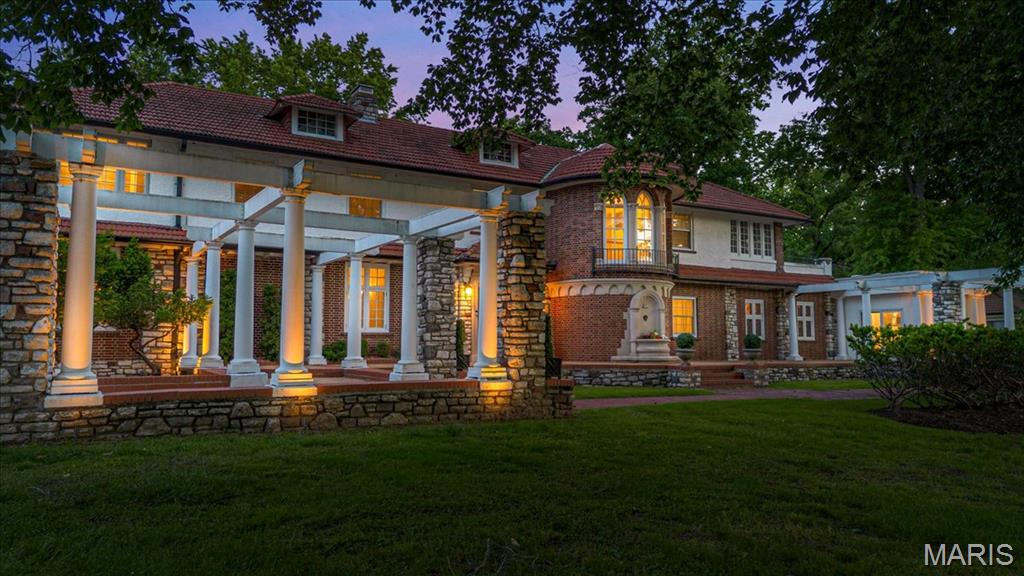 1601 Warson Road Ladue, MO 63124 - Photo 1 of 69