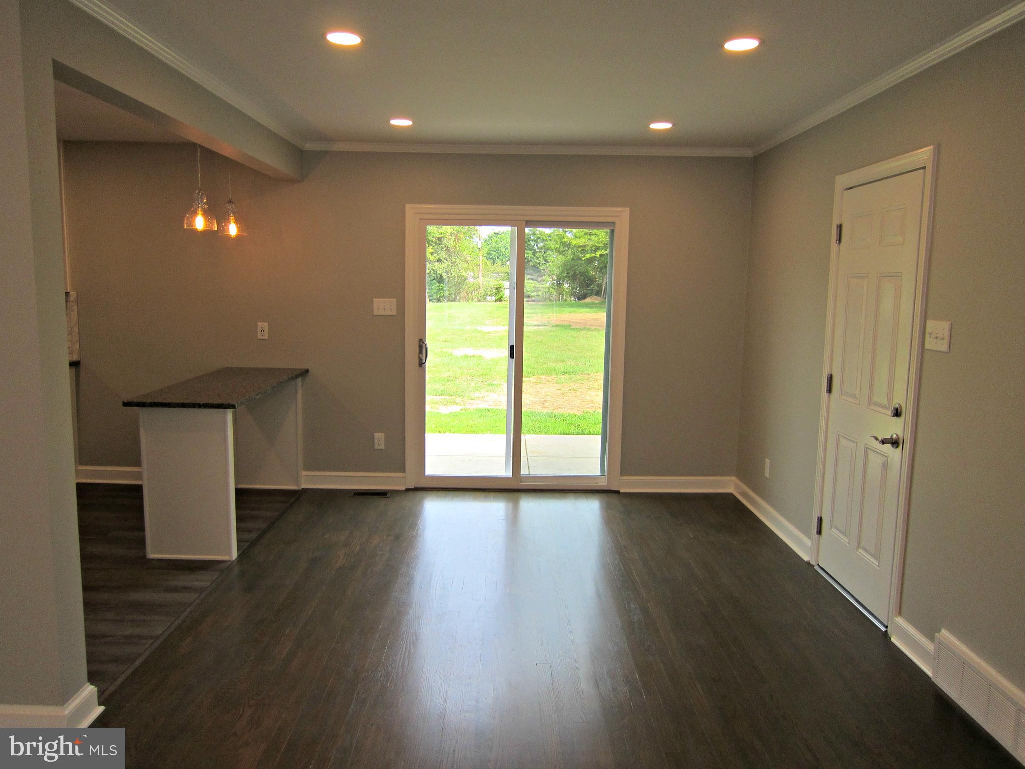 16808 Hampton Road Williamsport, MD 21795 - Photo 9 of 18 Your dining area