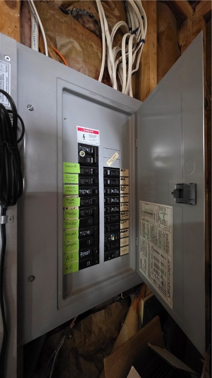 22 Edward Street Coventry, RI 02816 - Photo 13 of 19