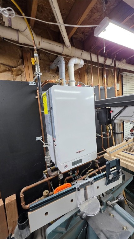 22 Edward Street Coventry, RI 02816 - Photo 14 of 19