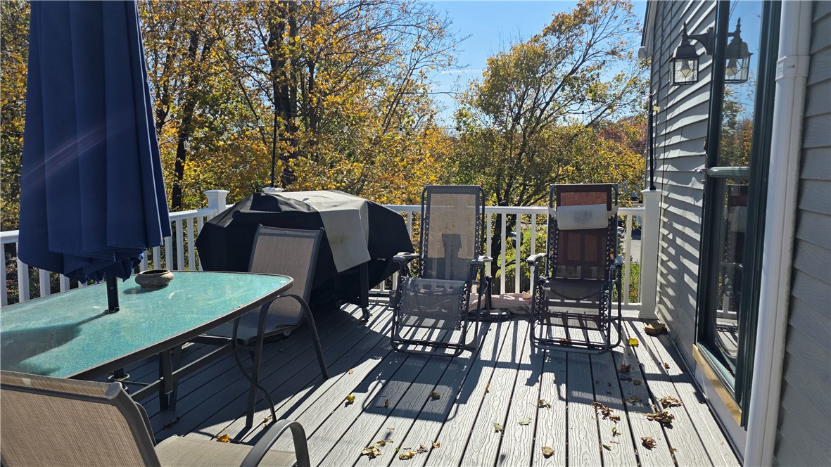 22 Edward Street Coventry, RI 02816 - Photo 3 of 19