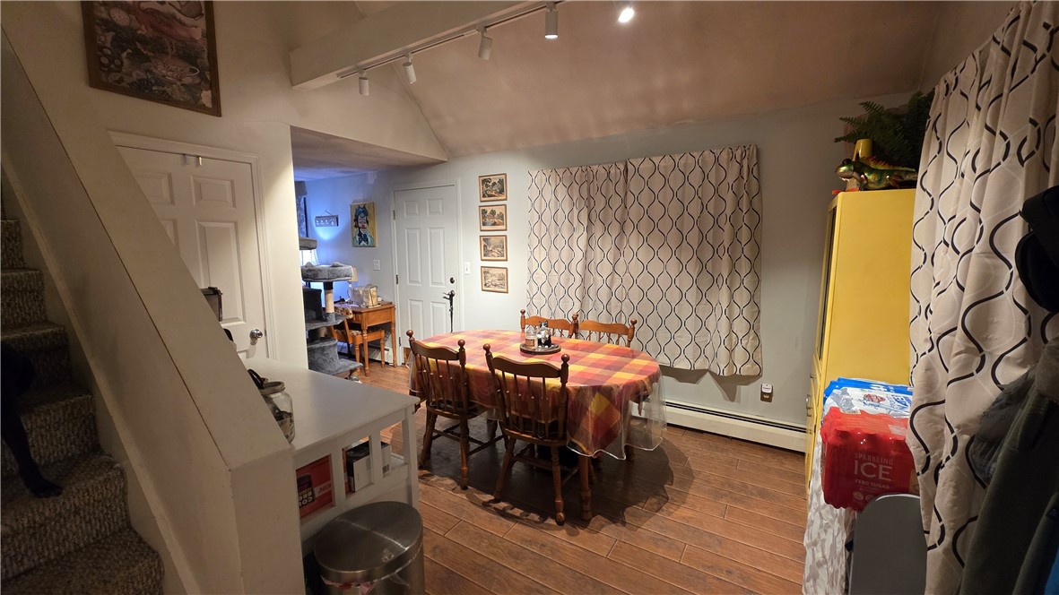 22 Edward Street Coventry, RI 02816 - Photo 5 of 19