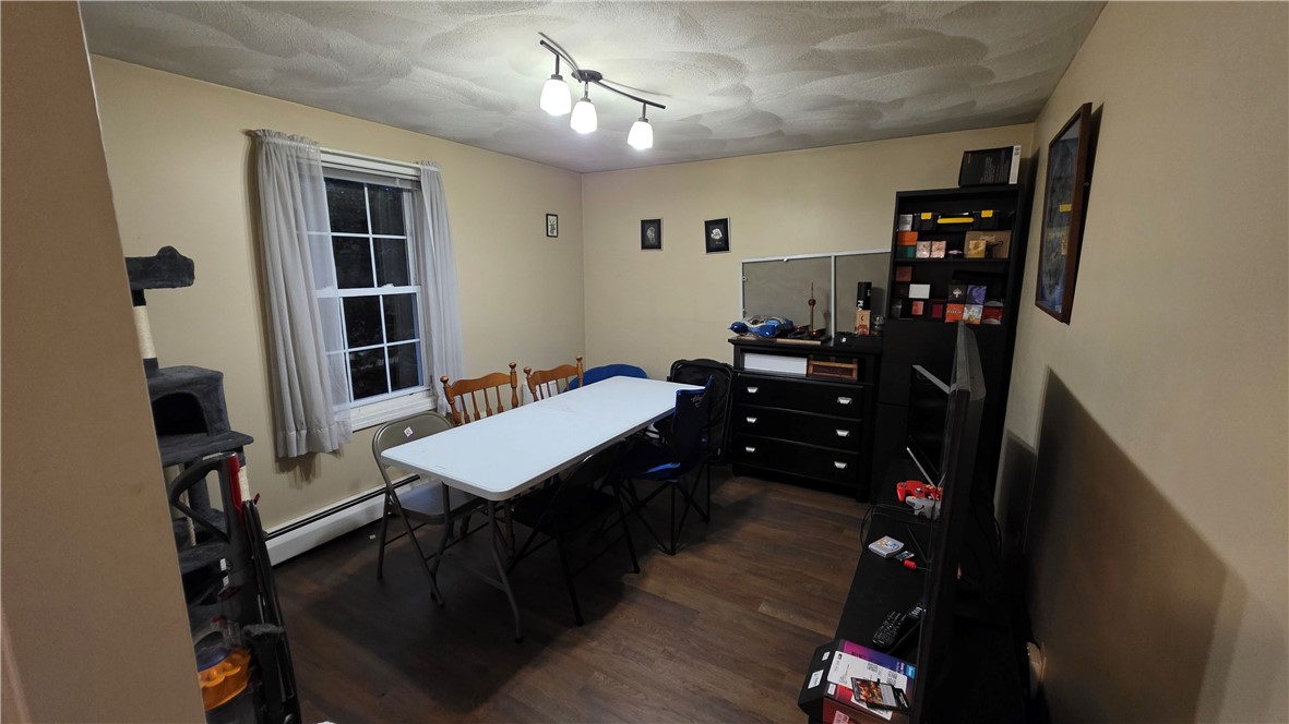 22 Edward Street Coventry, RI 02816 - Photo 8 of 19