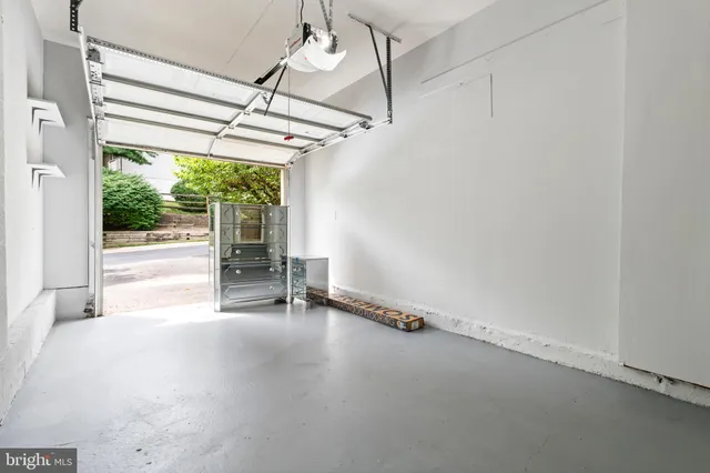 $575,000 | 17 Park Vista Court, Silver Spring, MD 20906