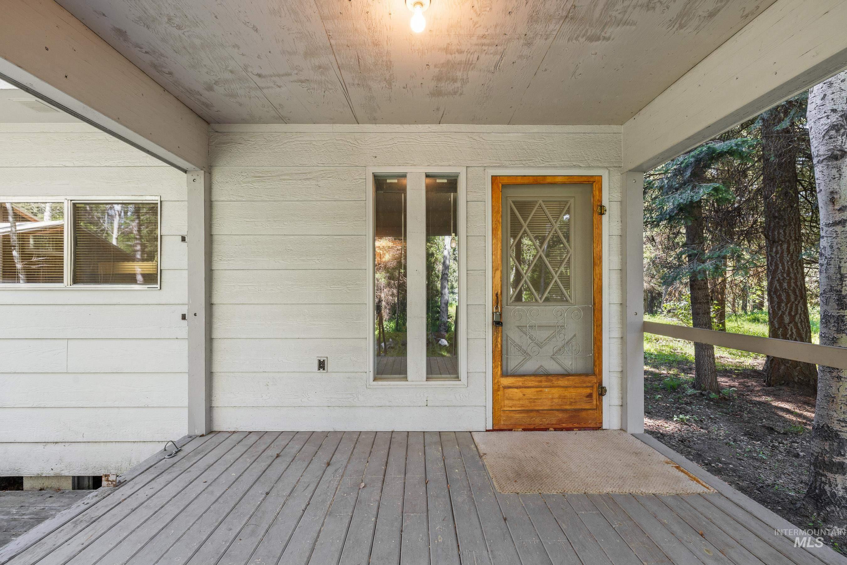 1718 Warren Wagon Road McCall, ID 83638 - Photo 7 of 43