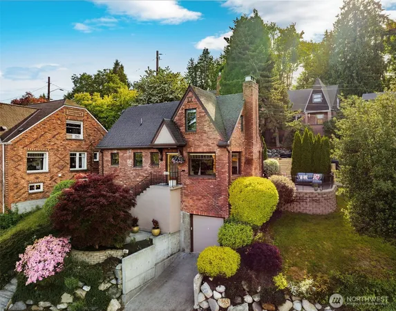 $1,149,900 | 5505 Seward Park Avenue South, Seattle, WA 98118