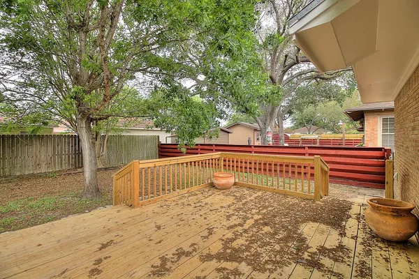 $1,495 | 4021 Markins Drive, Corpus Christi, TX 78411