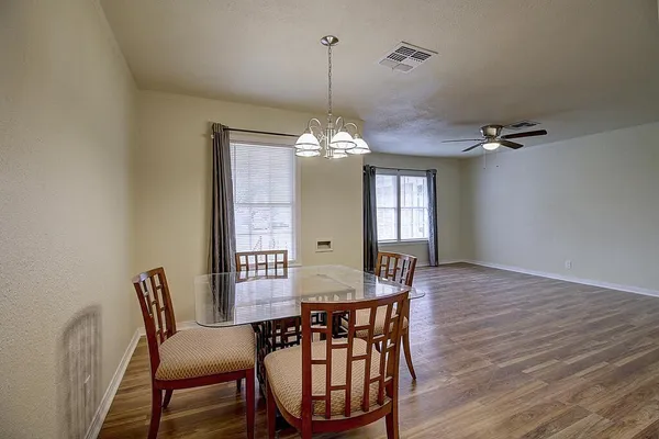 $1,495 | 4021 Markins Drive, Corpus Christi, TX 78411