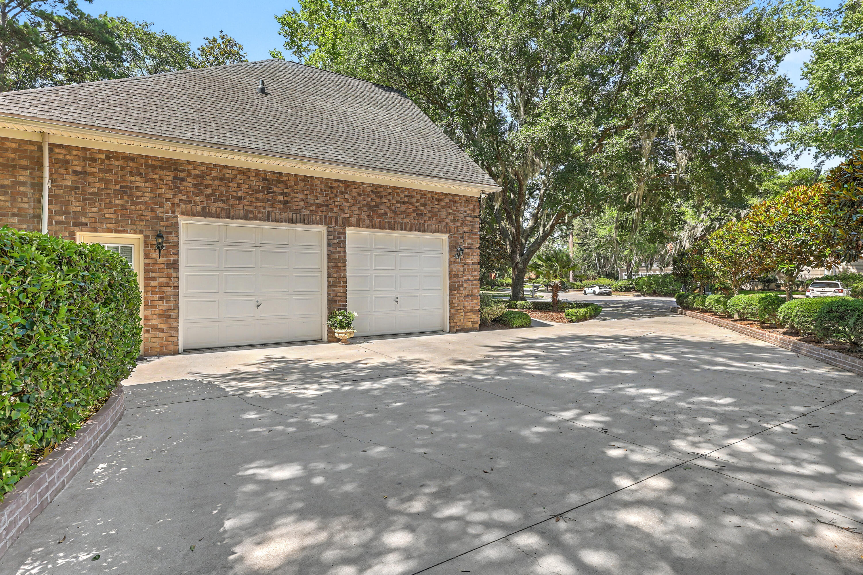2328 Portside Way Charleston, SC 29407 - Photo 47 of 58 Exterior Driveway