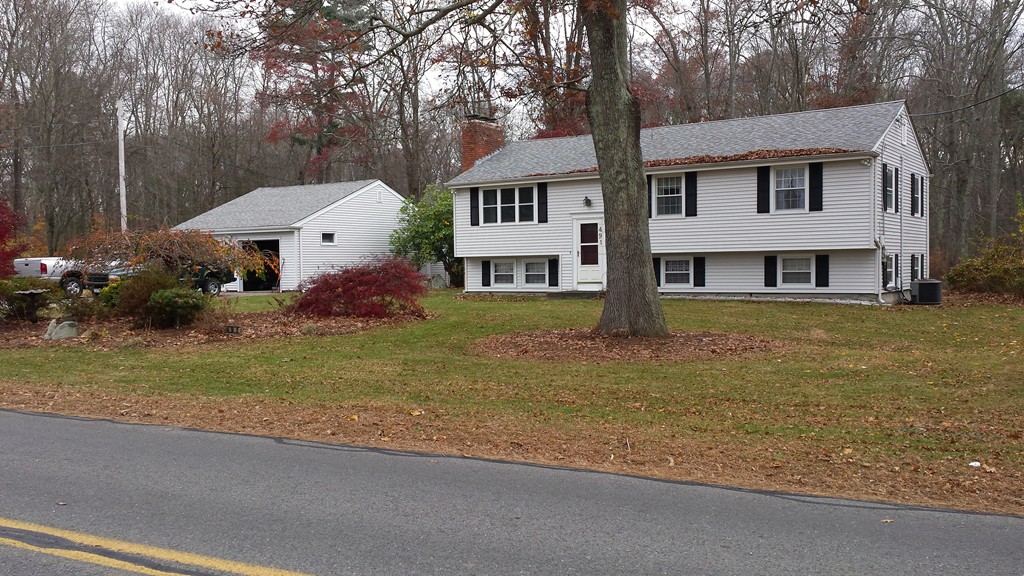 491 Old Fall River Road Swansea, MA 02777 - Photo 1 of 19 Gallery Image 1