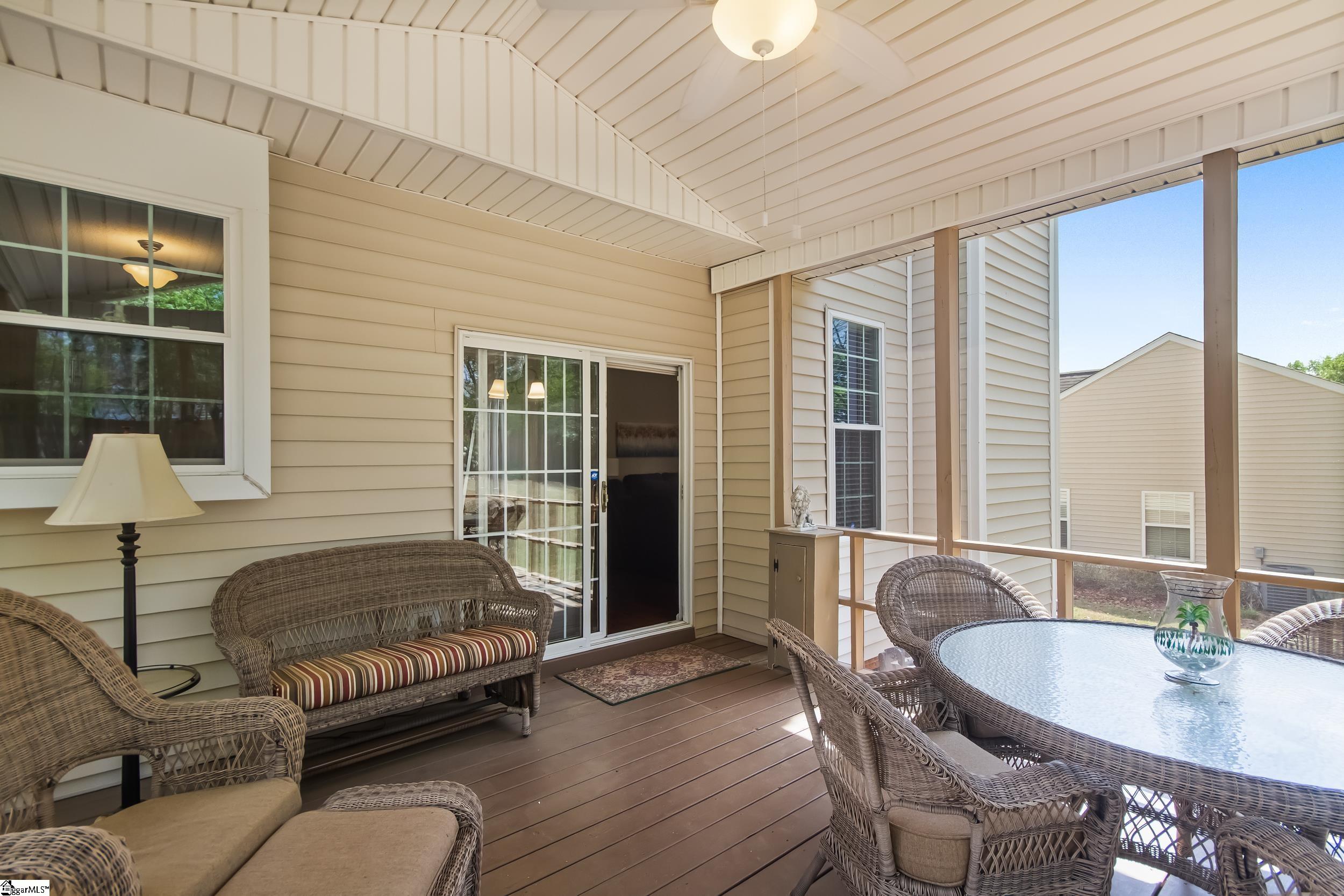 108 Waterton Way Simpsonville, SC 29680 - Photo 8 of 34