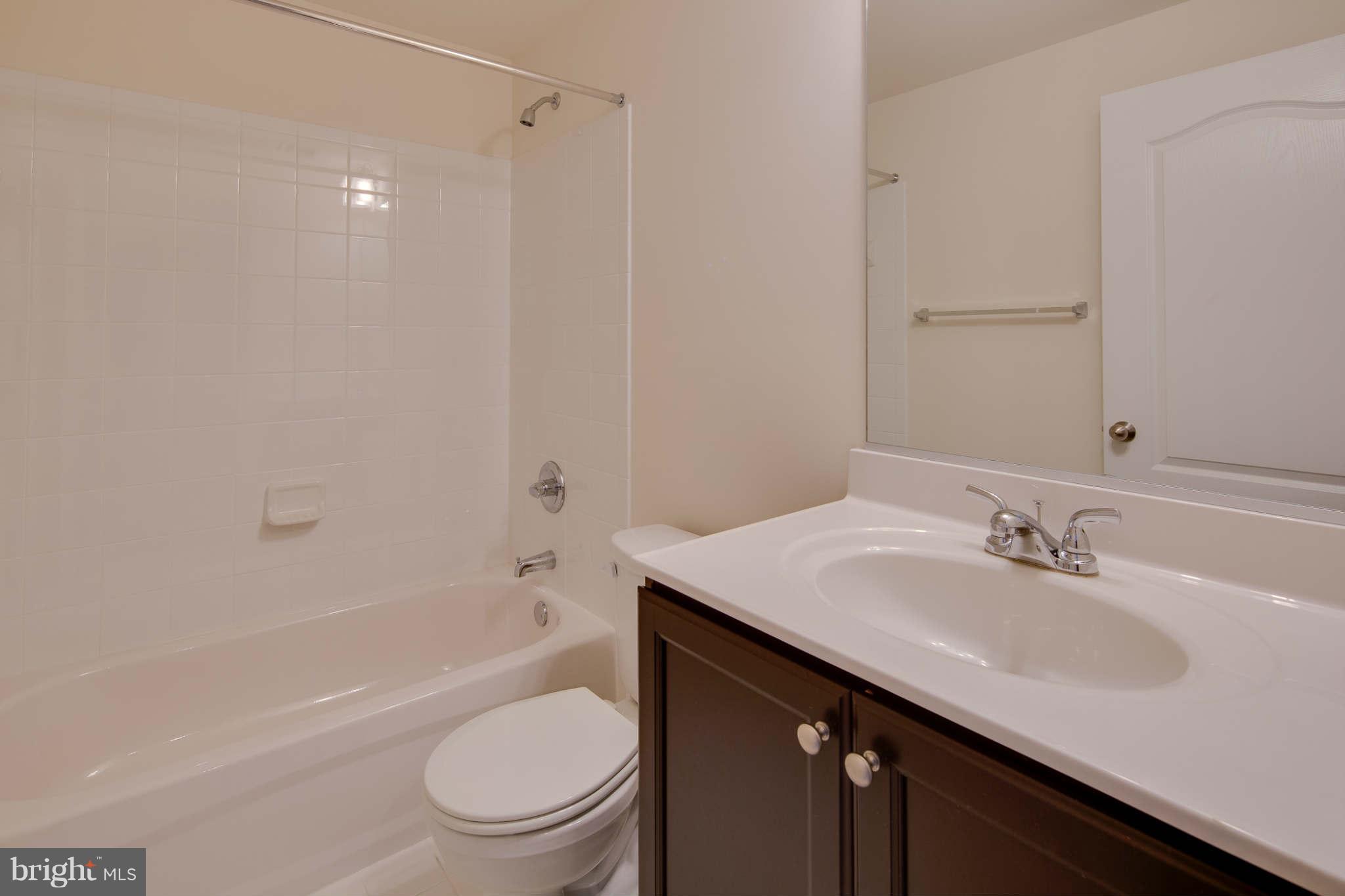 2 Hanover Road Elkridge, MD 21075 - Photo 15 of 27 Bath