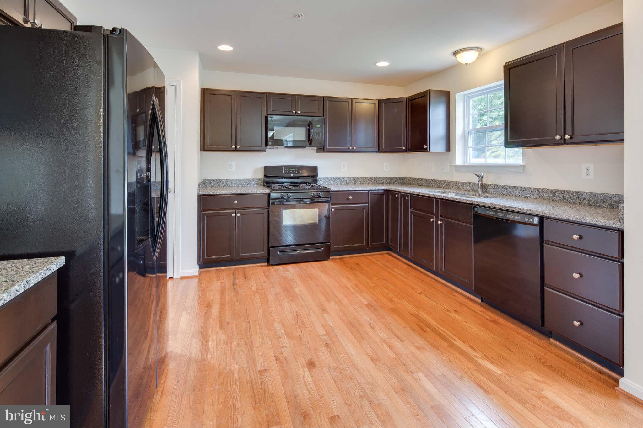 2 Hanover Road Elkridge, MD 21075 - Photo 20 of 27 Kitchen