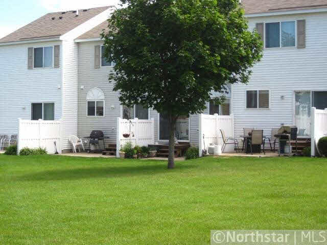 15571 Flight Way, Unit 1557 Apple Valley, MN 55124 - Photo 2 of 10