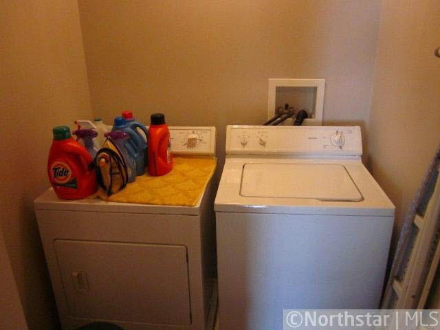 15571 Flight Way, Unit 1557 Apple Valley, MN 55124 - Photo 6 of 10