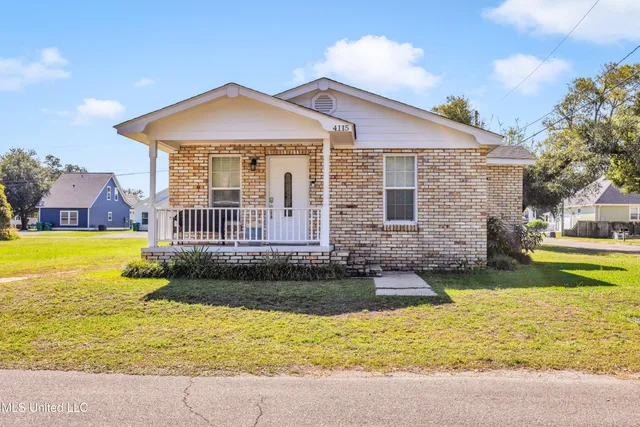 $2,400 | 4115 8th Street, Gulfport, MS 39501