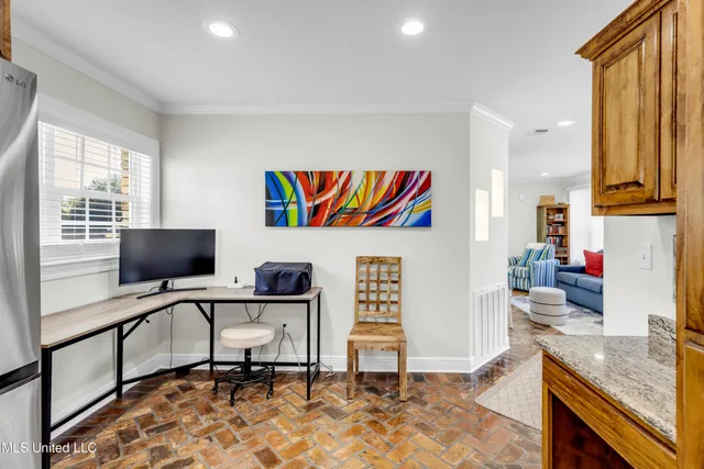 $2,400 | 4115 8th Street, Gulfport, MS 39501