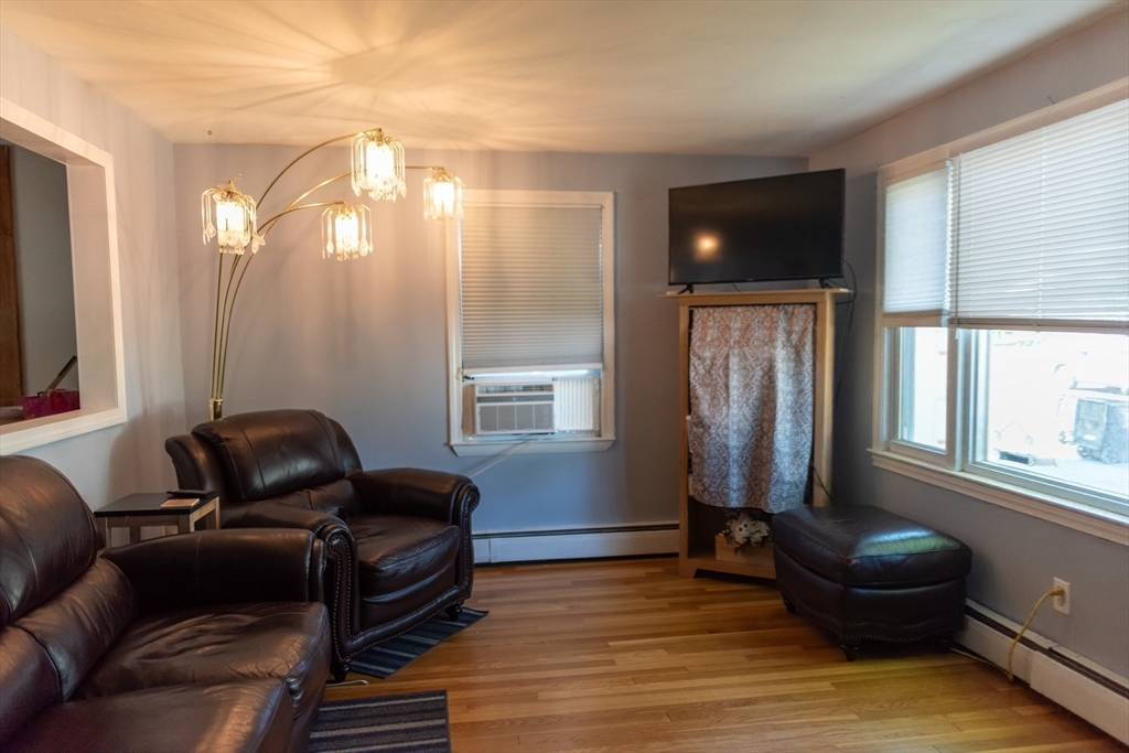 26 Sunset Road Dracut, MA 01826 - Photo 17 of 37