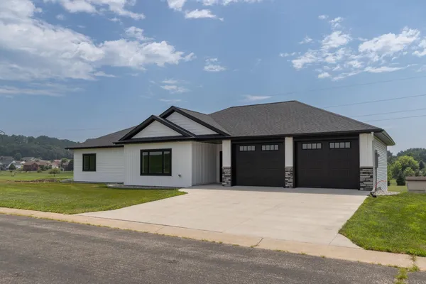 $635,000 | 416 Brubaker Drive, St. Charles, MN 55972