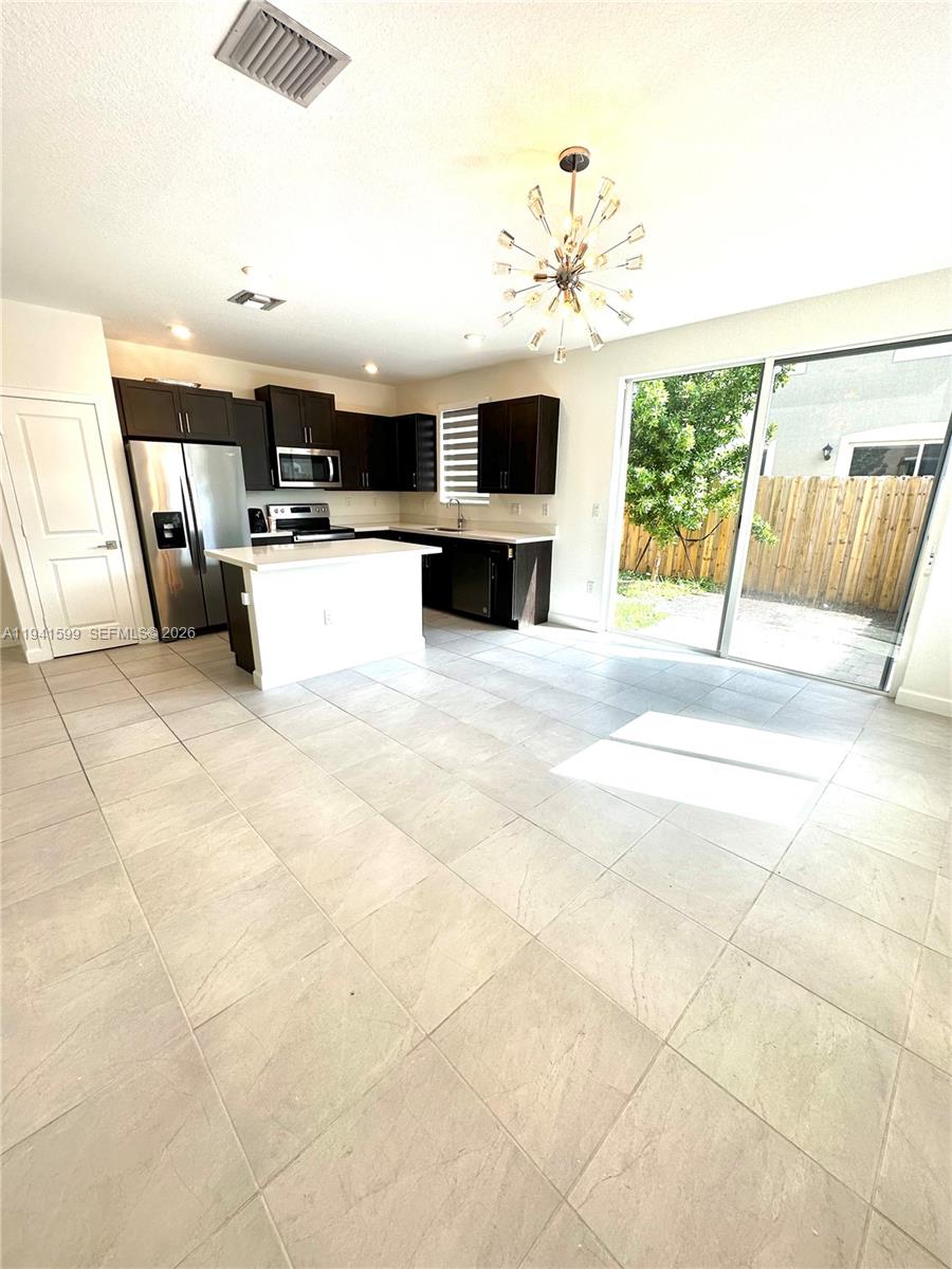 2418 Southeast 10th Street Homestead, FL 33035 - Photo 3 of 18