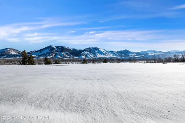 $9,500,000 | 1225 Munger Mountain Road, Jackson, WY 83001