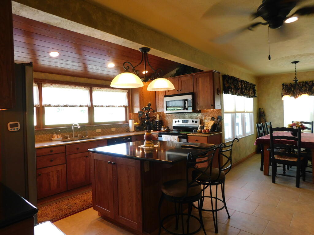 994 Coon Ridge Road Johnstown, PA 15905 - Photo 4 of 15 Gallery Image 4