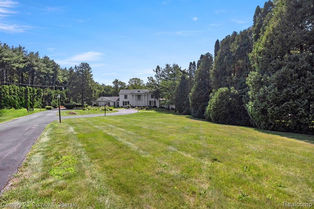 1863 Squirrel Road Bloomfield Hills, MI 48304 - Photo 65 of 78 Gallery Image 65