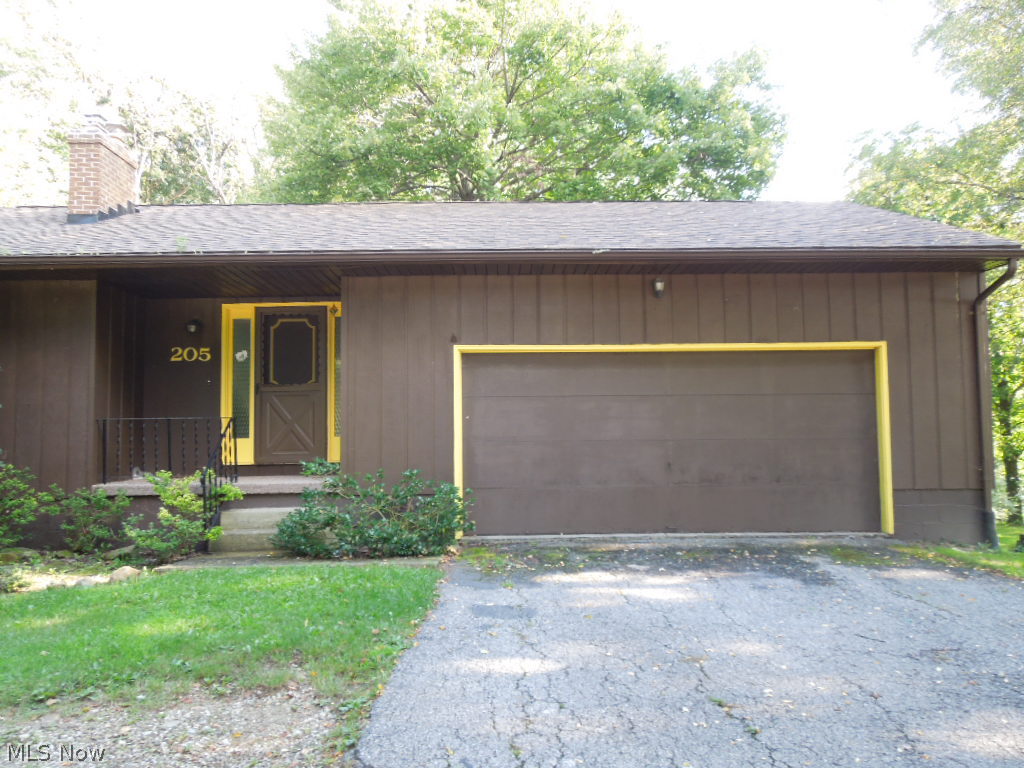 205 West Howe Road Tallmadge, OH 44278 - Photo 9 of 10 Gallery Image 9