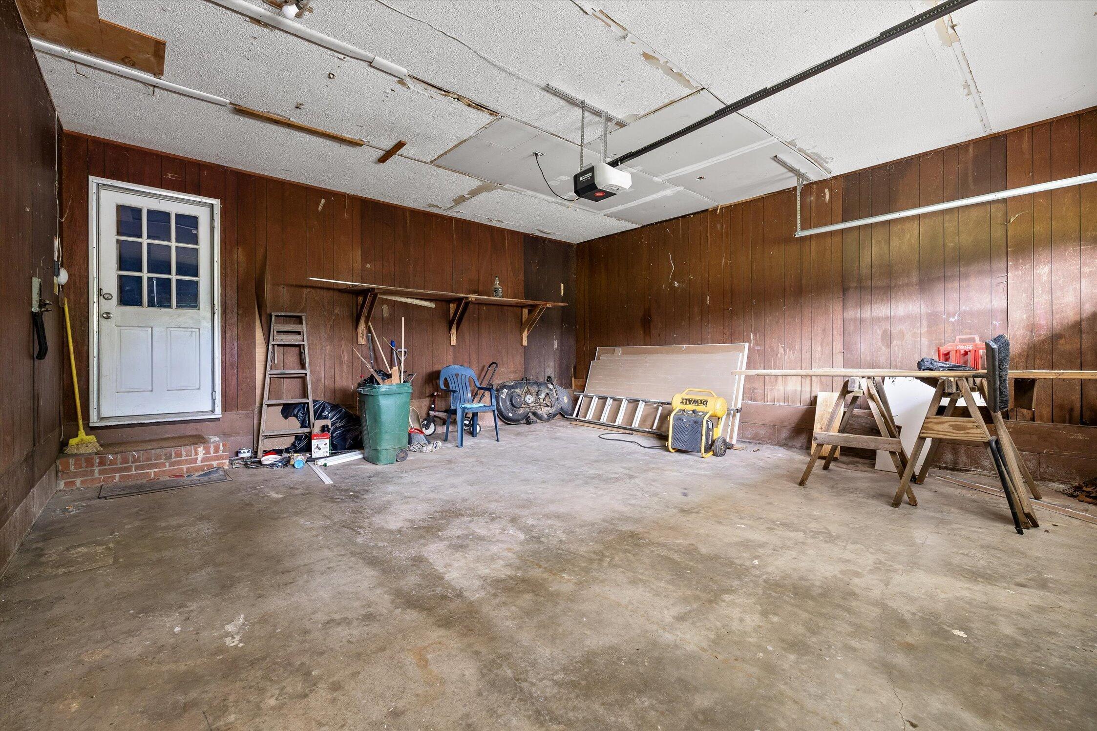 9128 Bramlett Road Harrison, TN 37341 - Photo 28 of 33 26-9128 Bramlett Rd-33