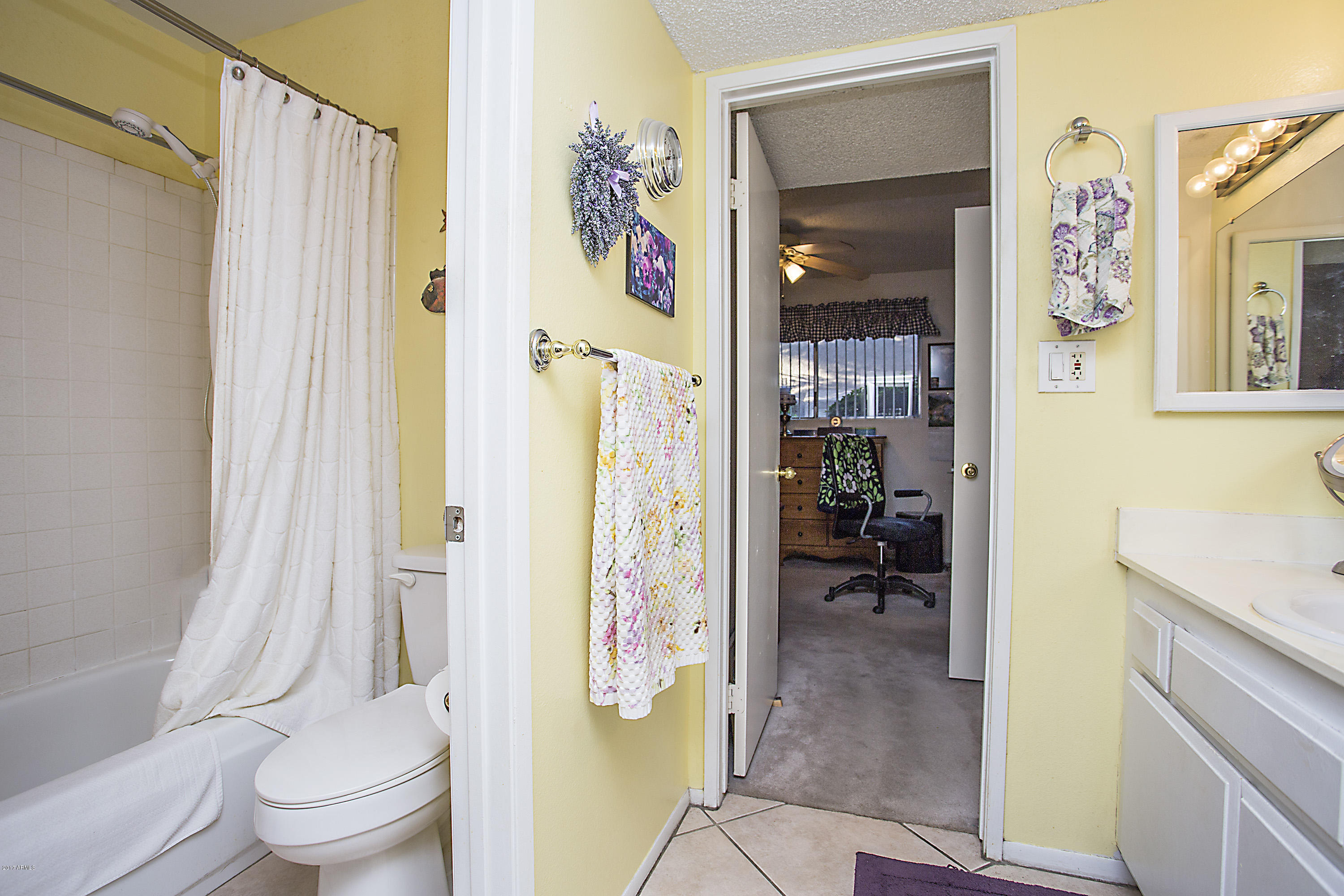 5525 East Thomas Road, Unit K2 Phoenix, AZ 85018 - Photo 17 of 29 25
