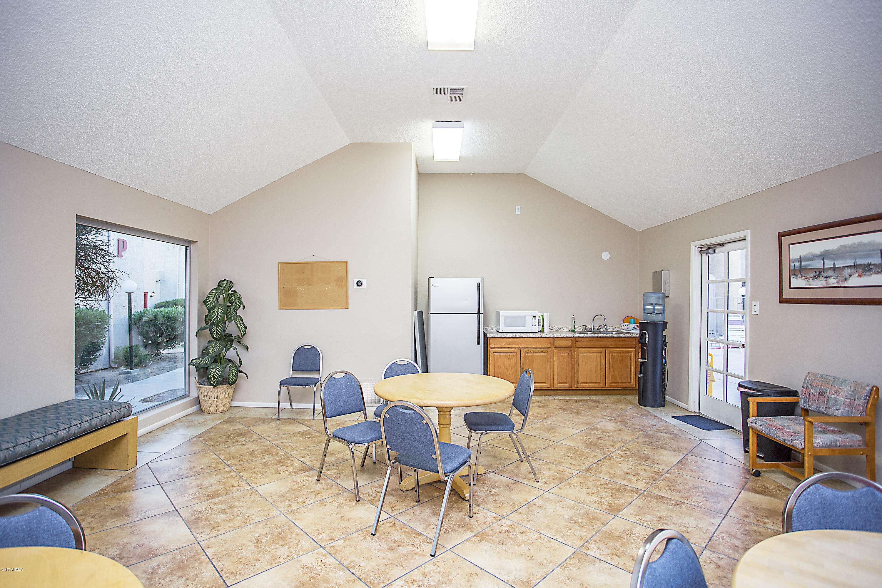 5525 East Thomas Road, Unit K2 Phoenix, AZ 85018 - Photo 24 of 29 6