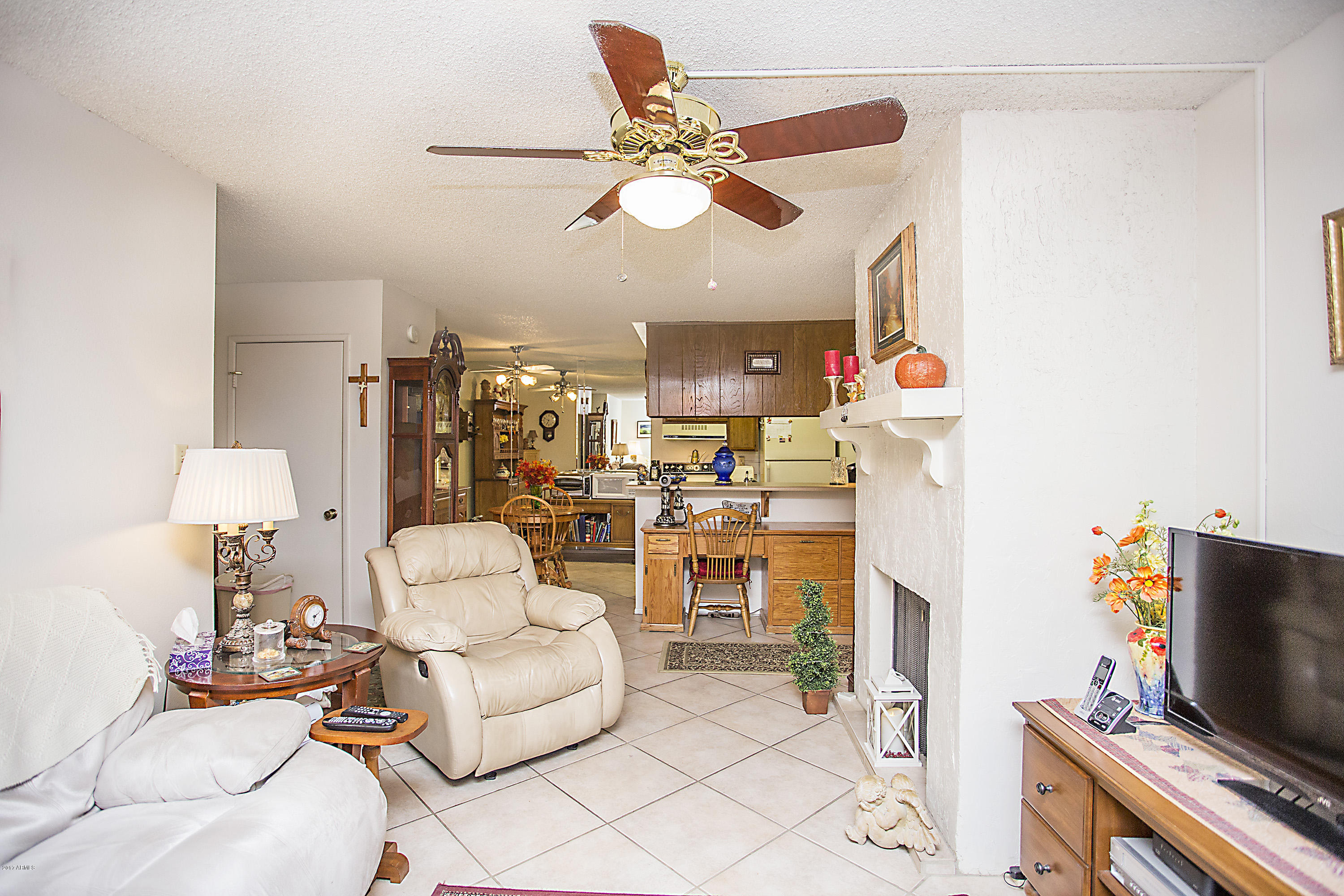 5525 East Thomas Road, Unit K2 Phoenix, AZ 85018 - Photo 8 of 29 33