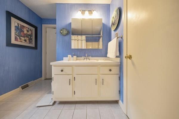 3 Hazeltine Road Upton, MA 01568 - Photo 29 of 33 Gallery Image 29