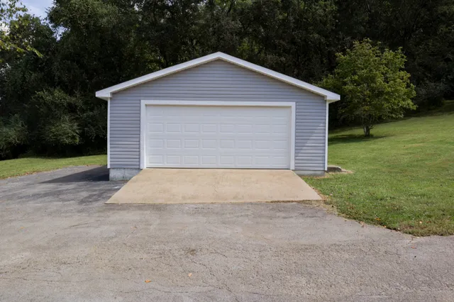 $355,000 | 3185 Prospect Road, Pulaski, TN 38478