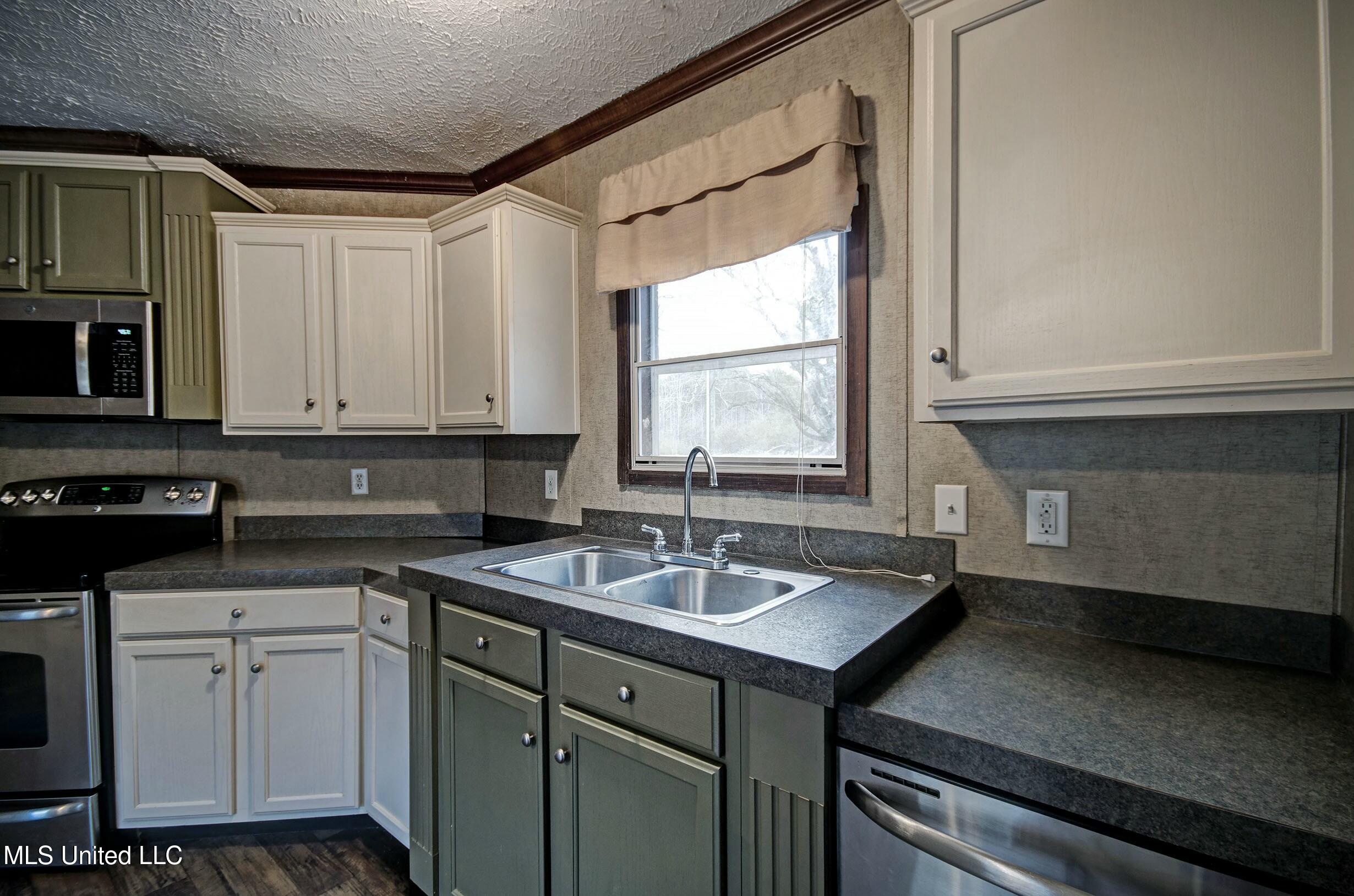2994 Star Road Florence, MS 39073 - Photo 12 of 27 tempImageSYUQ4Z
