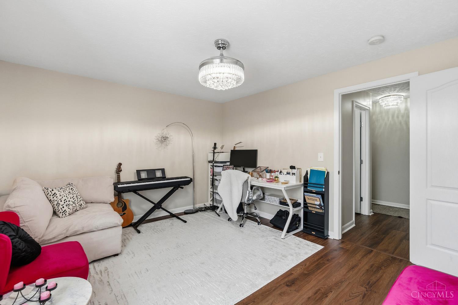3408 North Bend Road, Unit 7 Cincinnati, OH 45247 - Photo 5 of 25