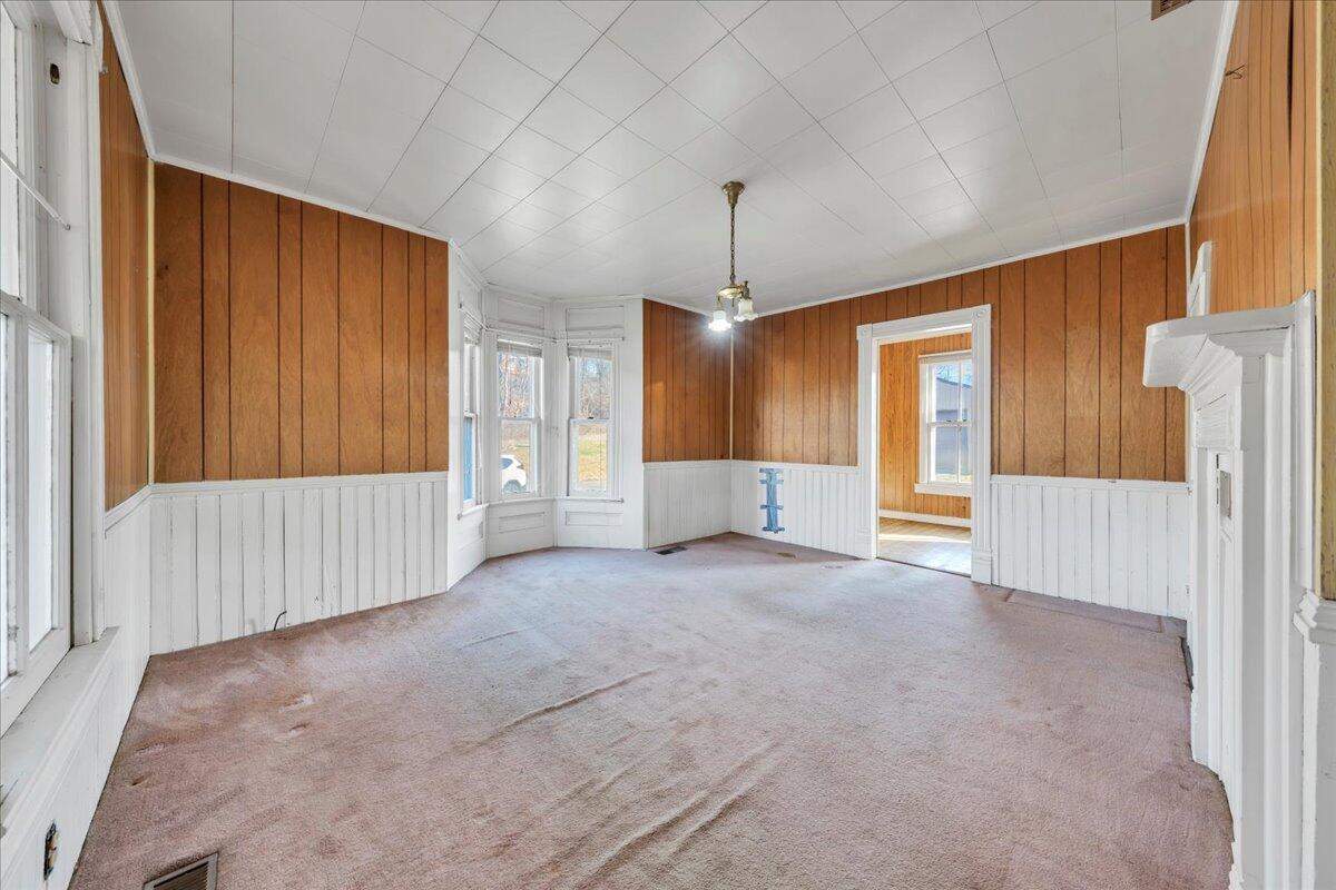 5402 Roanoke Road Troutville, VA 24175 - Photo 13 of 54 13-MIB04669