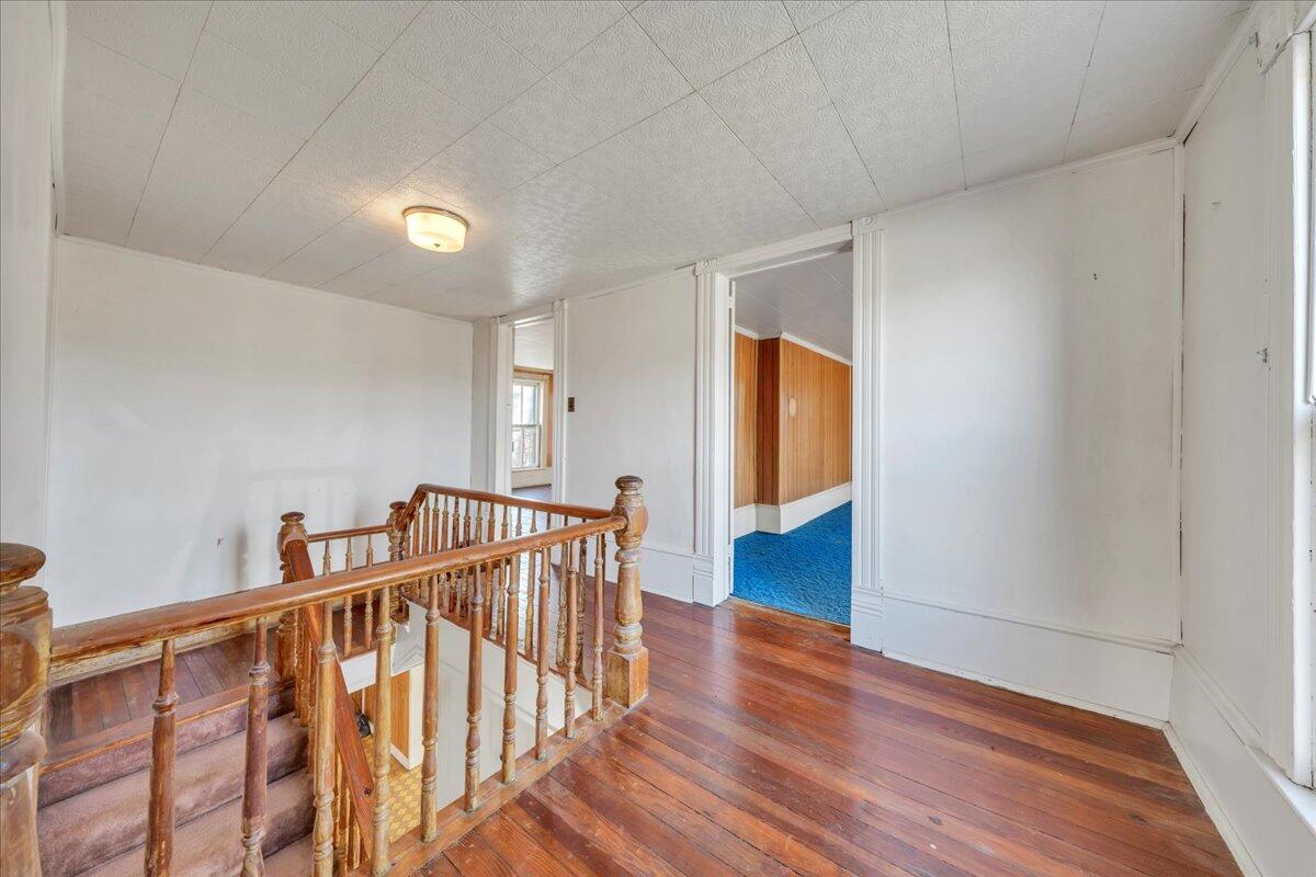 5402 Roanoke Road Troutville, VA 24175 - Photo 24 of 54 a view of entryway with wooden floor