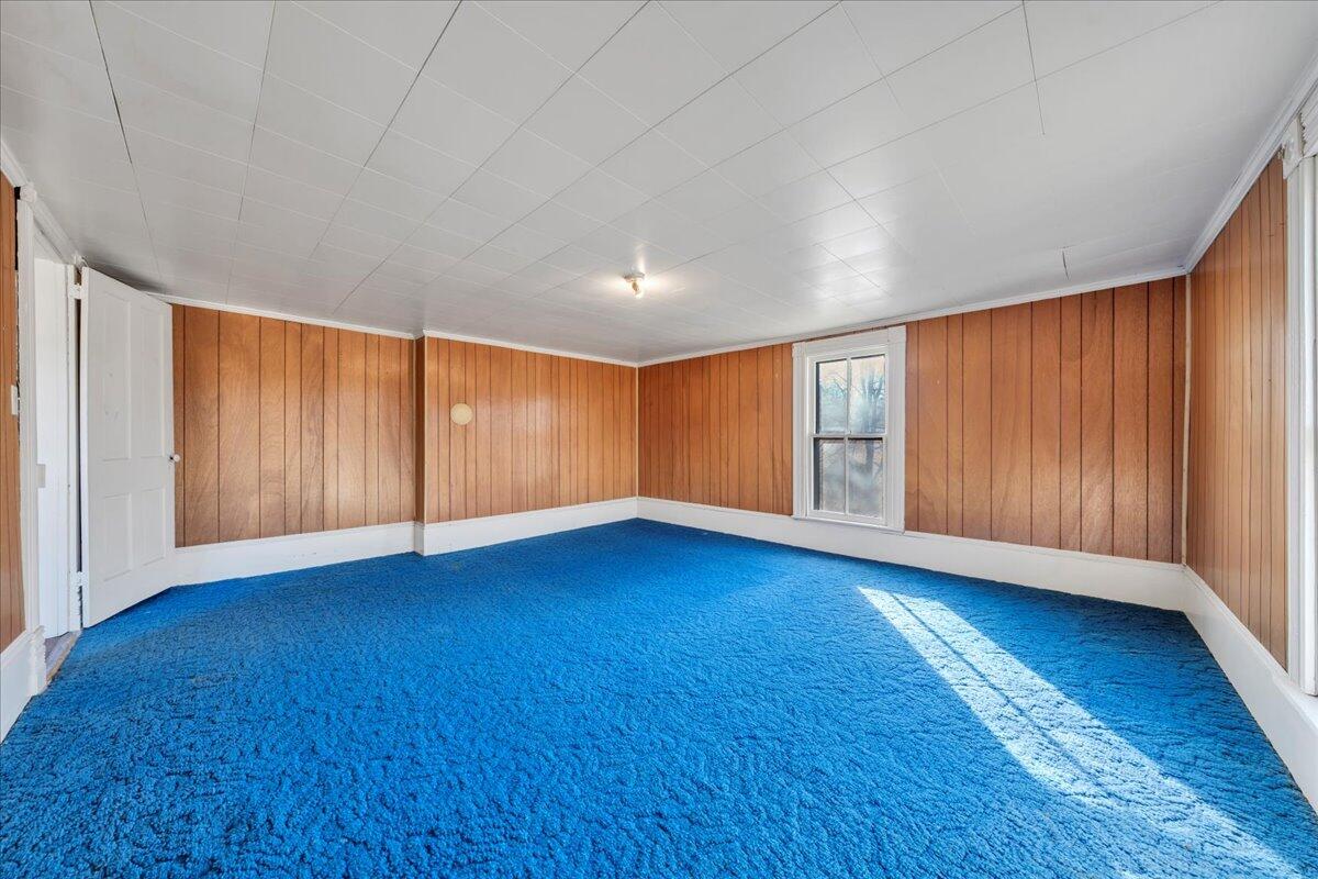 5402 Roanoke Road Troutville, VA 24175 - Photo 28 of 54 wooden floor in an empty room with a window