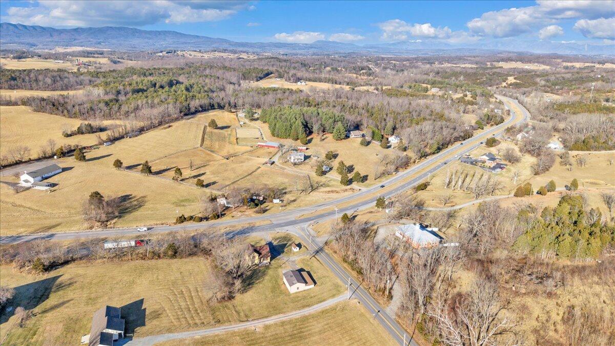 5402 Roanoke Road Troutville, VA 24175 - Photo 42 of 54