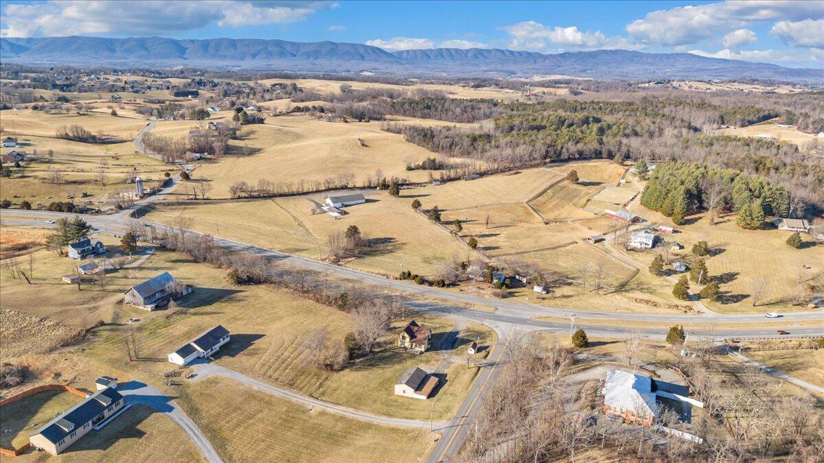 5402 Roanoke Road Troutville, VA 24175 - Photo 44 of 54 45-DJI_20260122161132_0056_D