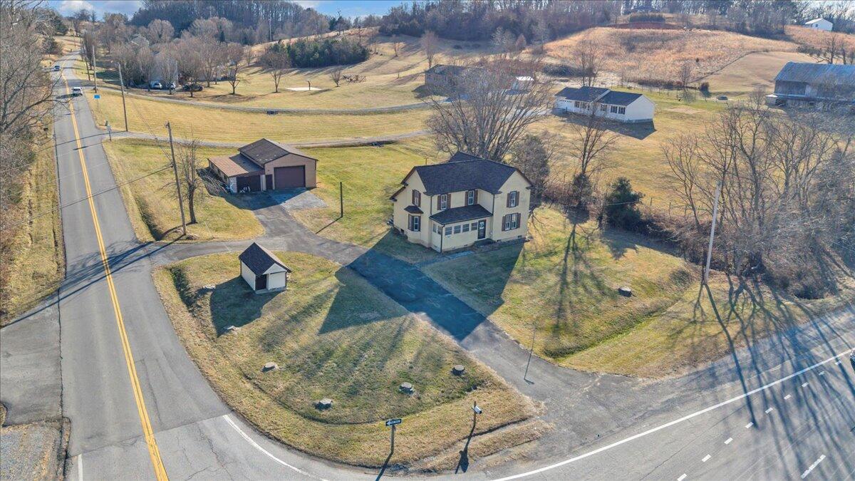 5402 Roanoke Road Troutville, VA 24175 - Photo 47 of 54 view of living room filled with furniture and wooden floor