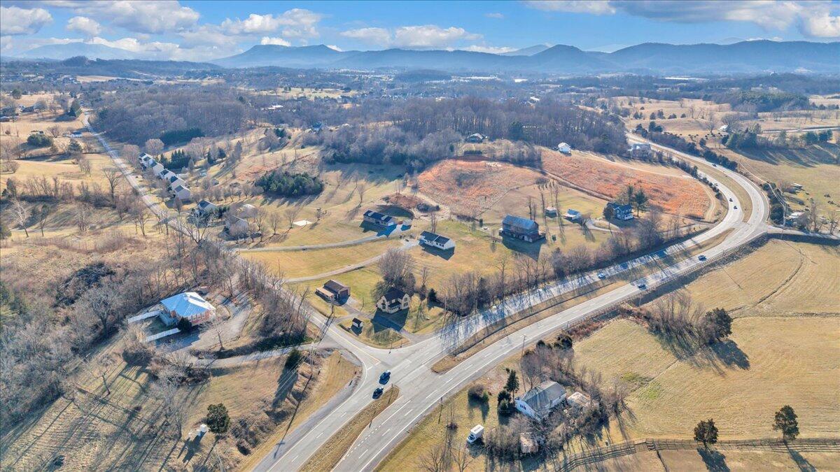 5402 Roanoke Road Troutville, VA 24175 - Photo 50 of 54 53-DJI_20260122161036_0053_D