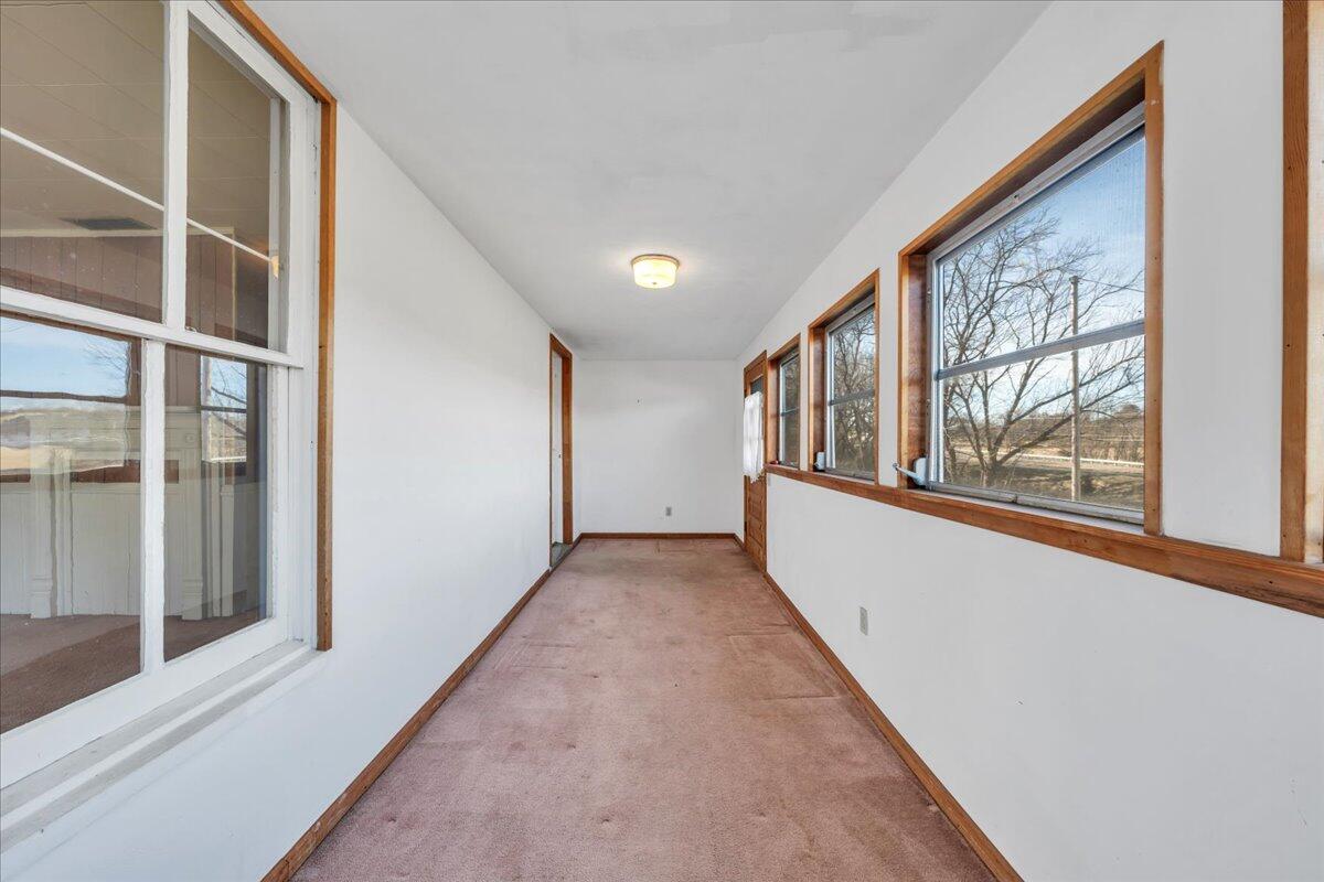 5402 Roanoke Road Troutville, VA 24175 - Photo 7 of 54 a view of an entryway