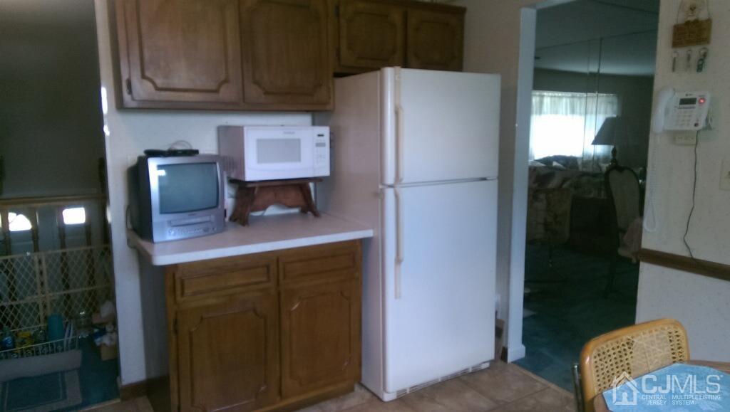 5 Snowden Road East Brunswick, NJ 08816 - Photo 12 of 37 Gallery Image 12