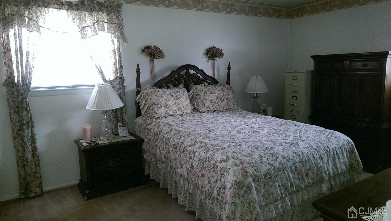 5 Snowden Road East Brunswick, NJ 08816 - Photo 14 of 37 Gallery Image 14