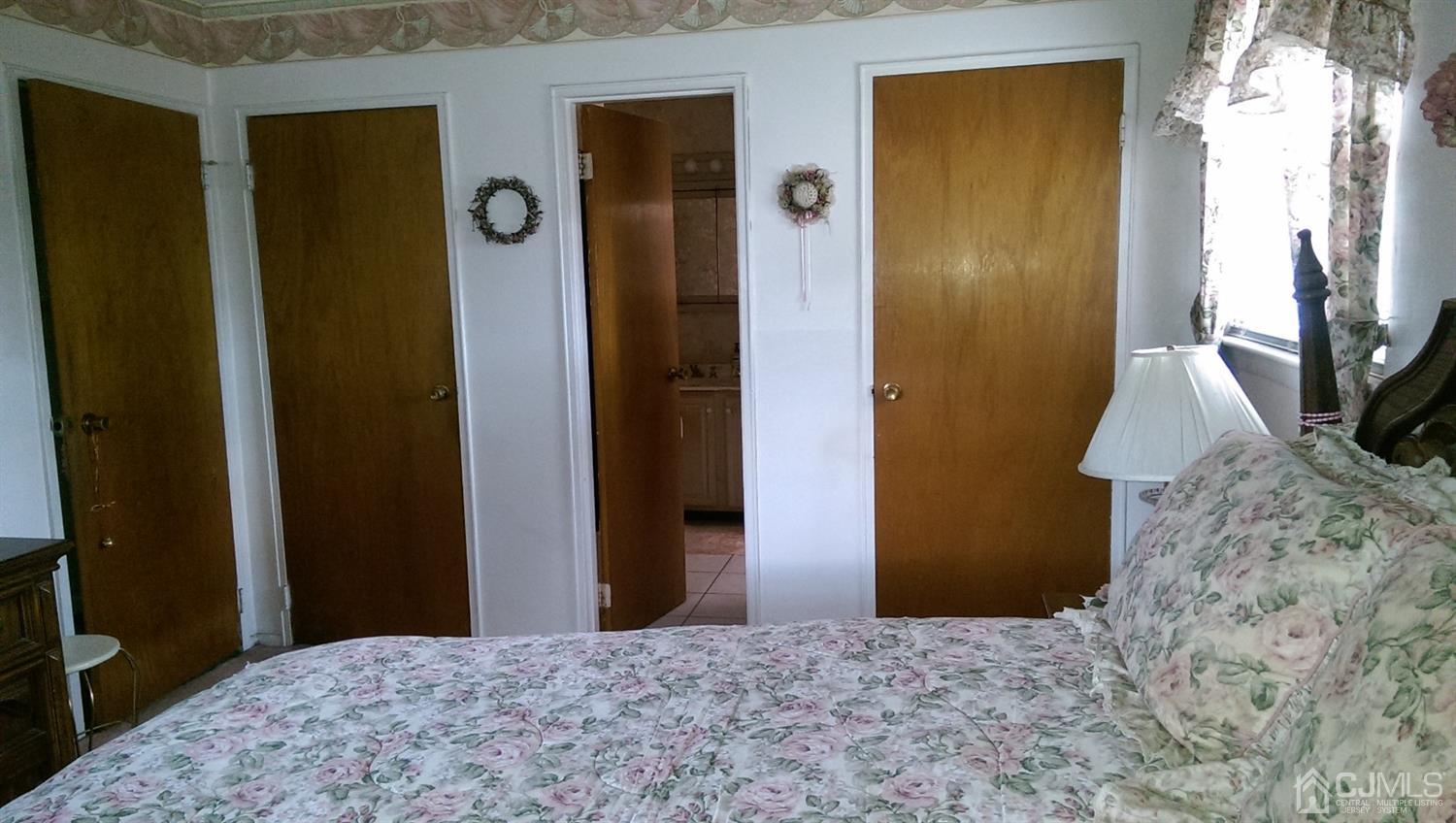5 Snowden Road East Brunswick, NJ 08816 - Photo 15 of 37 Gallery Image 15