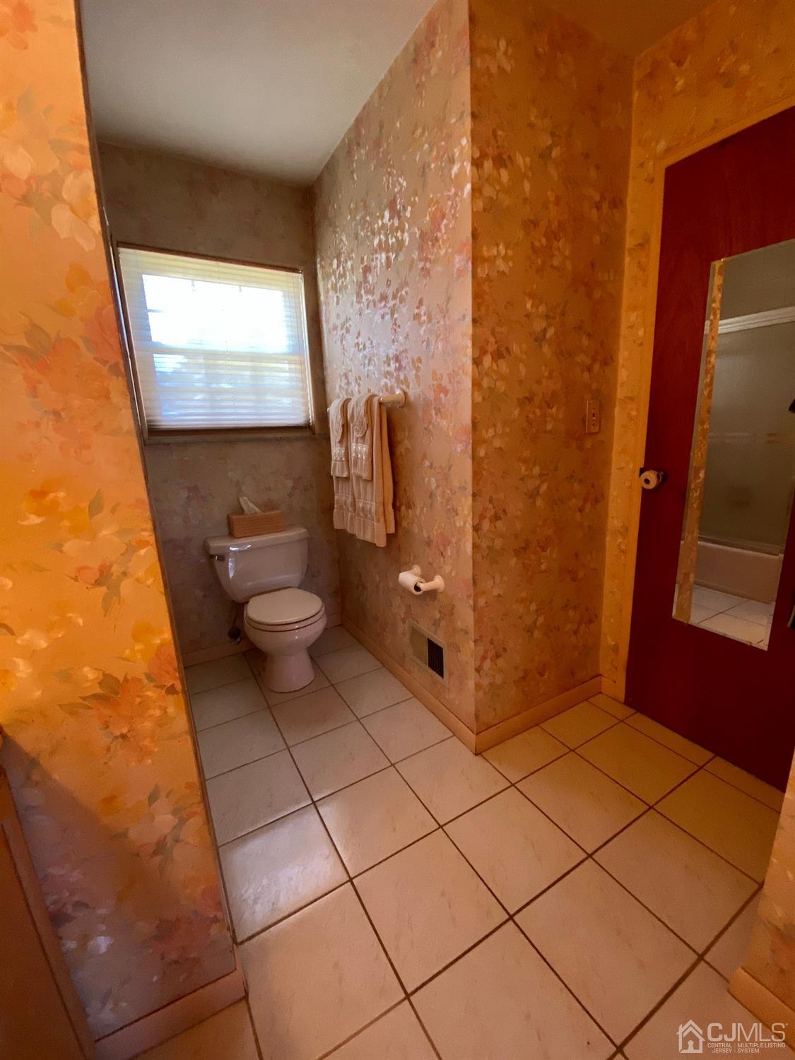 5 Snowden Road East Brunswick, NJ 08816 - Photo 18 of 37 Gallery Image 18