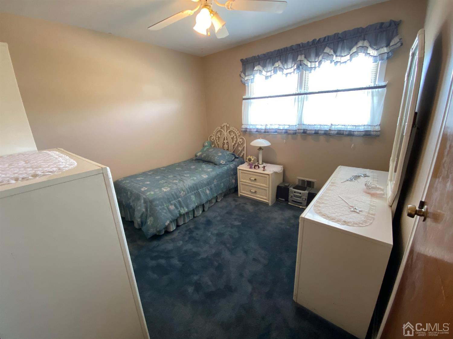 5 Snowden Road East Brunswick, NJ 08816 - Photo 20 of 37 Gallery Image 20